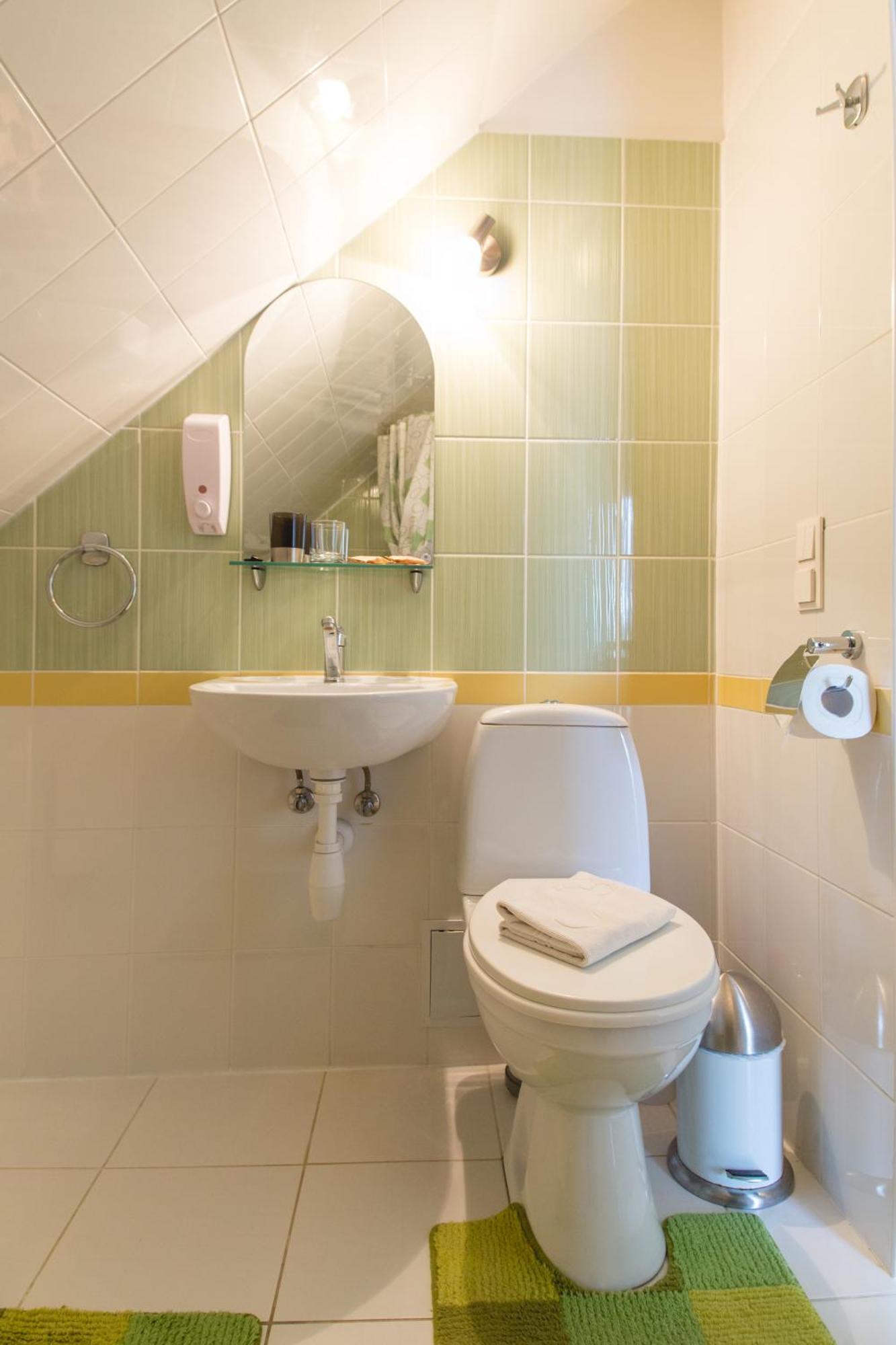 Viesu Maja Janis Hotel Madona Ruang foto