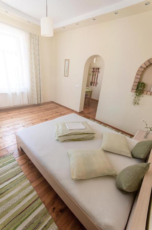 Viesu Maja Janis Hotel Madona Ruang foto
